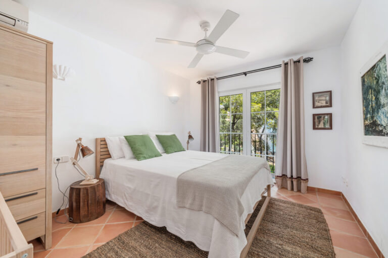 Mediterrane Familienvilla mit herrlichem Meerblick