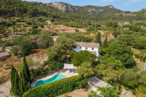 Gartenparadies in S'Arracó – Charmante Finca mit Pool und Bergblick