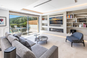 Living room with fire place