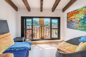 _PMT0348-HDR_LOW