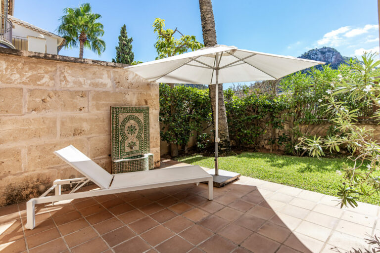 Medium Ress_Offene Terrasse _ Open terrace