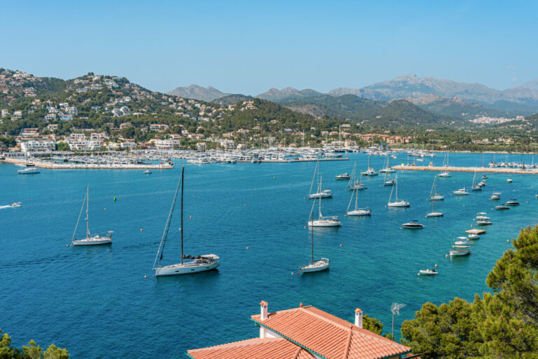 Hochwertiges Refugium mit mediterranem Ausblick in Port d’Andratx