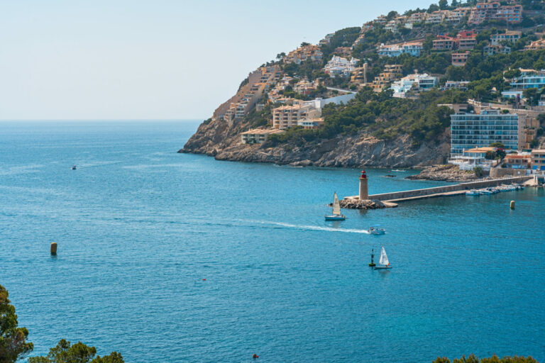 Hochwertiges Refugium mit mediterranem Ausblick in Port d’Andratx