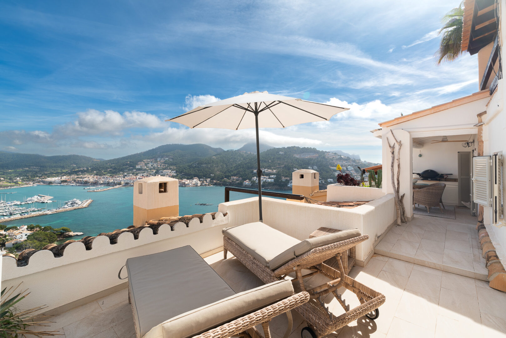 Shooting Carrer de la Serra de Garrafa_Exklusiv Konzept x Soko Studio-WEB-7