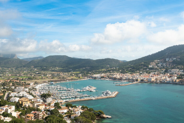 Shooting Carrer de la Serra de Garrafa_Exklusiv Konzept x Soko Studio-WEB-9