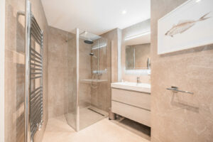 _PMT1610-HDR_LOW