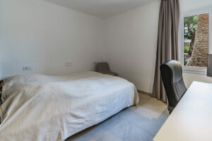 Bedroom office