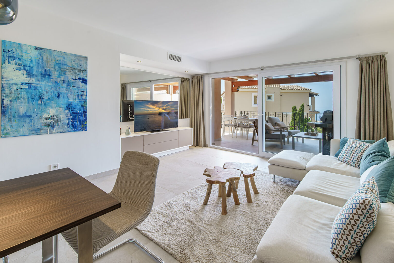 Living dining room